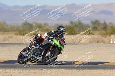 media/Dec-15-2023-Apex Assassins (Fri) [[91f19fb1c7]]/Trackday 2/Session 2 (Turn 4)/